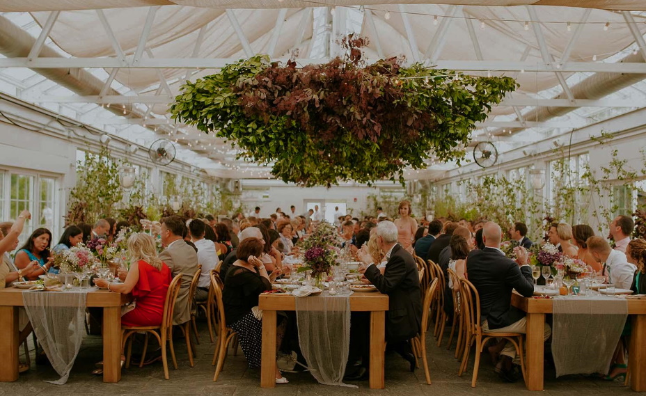 planning a brunch wedding